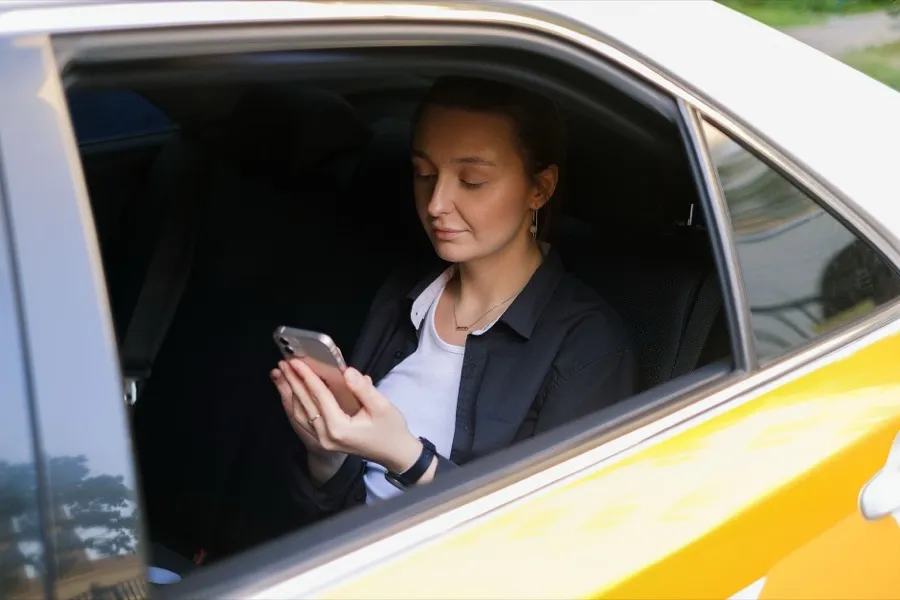 How Much Does It Cost to Develop a Taxi App?